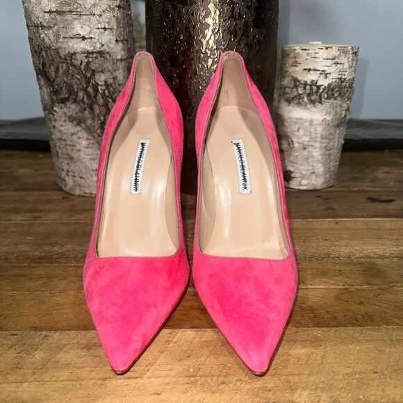 Manolo Blahnik Suede Pumps - Picture 2 of 6